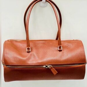 Elegant Tan Leather Handbag